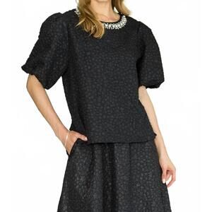 NEW JOH textured top with pearls in black